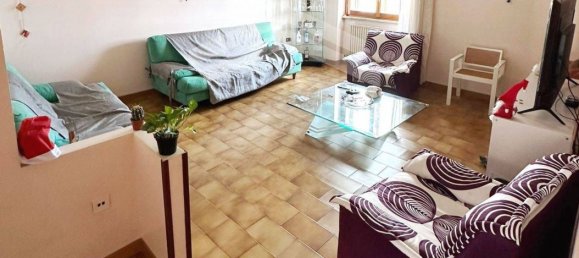 5 rooms Apartment in Campobasso, Italy No. 203215 4
