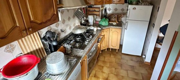 5 rooms Apartment in Campobasso, Italy No. 203215 8