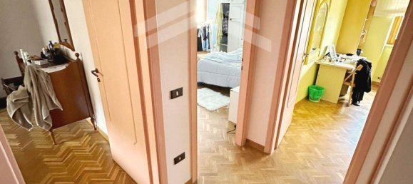 5 rooms Apartment in Campobasso, Italy No. 203215 12