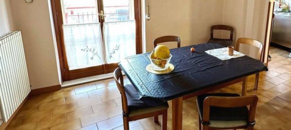 5 rooms Apartment in Campobasso, Italy No. 203215 10