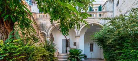 Gebäude in Martina Franca, Italy 600m², Nr. 284426 39