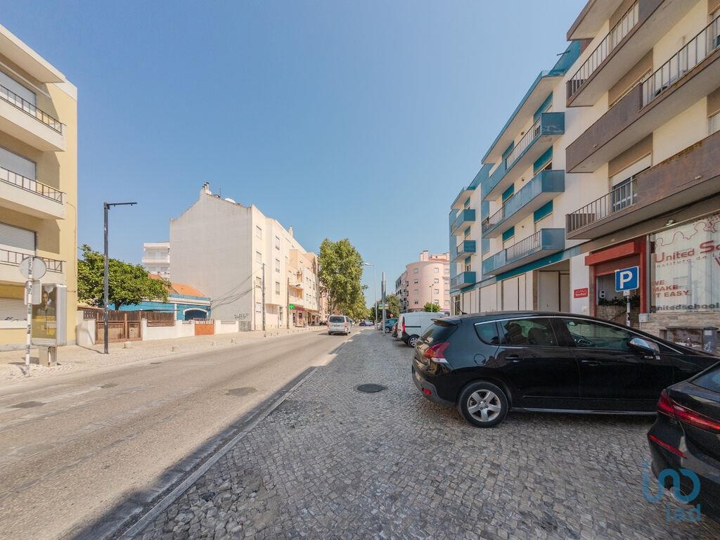 3 bedrooms Apartment in Montijo, Portugal No. 215480