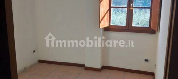 Apartamento de 5 dormitorios en Tovo San Giacomo, Italy No. 272622 13