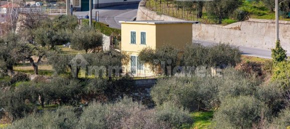 Apartamento de 5 dormitorios en Tovo San Giacomo, Italy No. 272622 3