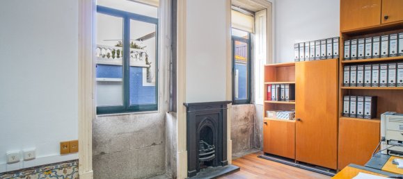 3 bedrooms House in Porto, Portugal No. 96432 7