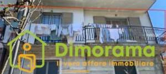 7 rooms Apartment in Zeri, Italy No. 45709 2