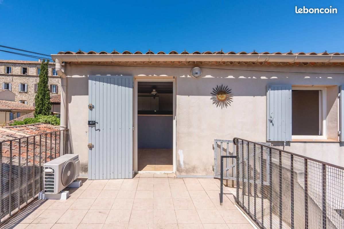 3 Schlafzimmer Wohnung in Pertuis, France, Nr. 334779