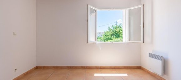 3 Schlafzimmer Wohnung in Pertuis, France, Nr. 334779 9