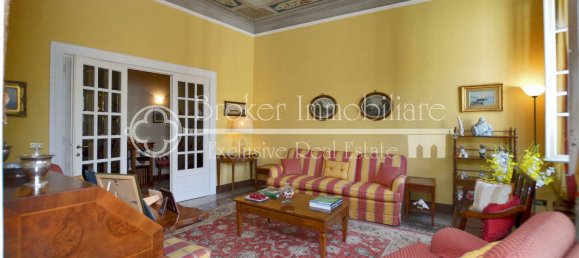 3 bedrooms Apartment in Lucca, Italy No. 16302 3