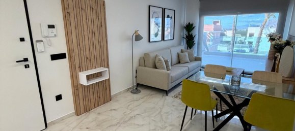 2 bedrooms Bungalow in Alicante, Spain No. 16616 12