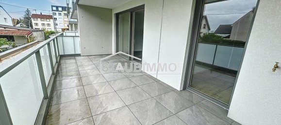 2 Schlafzimmer Doppelhaus in Village-Neuf, France, Nr. 251353 11