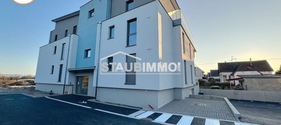 2 Schlafzimmer Doppelhaus in Village-Neuf, France, Nr. 251353 2