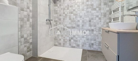 2 Schlafzimmer Doppelhaus in Village-Neuf, France, Nr. 251353 8