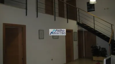 Propriété commerciale à Badajoz, Spain 350m² No. 153913