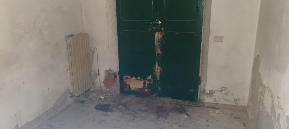 8-salle Maison à Lamporecchio, Italy No. 274709 9