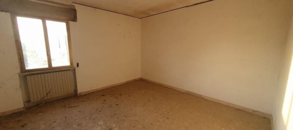 8-salle Maison à Lamporecchio, Italy No. 274709 18