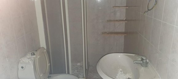 8-salle Maison à Lamporecchio, Italy No. 274709 25