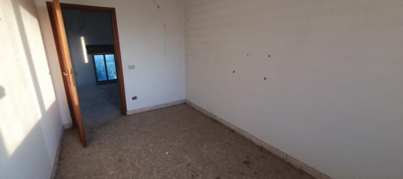 8-salle Maison à Lamporecchio, Italy No. 274709 13