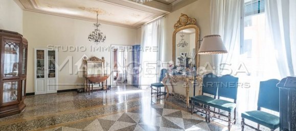 3 bedrooms Apartment in Genoa, Italy No. 373226 9