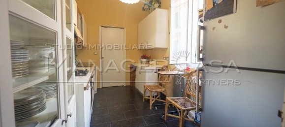 3 bedrooms Apartment in Genoa, Italy No. 373226 16
