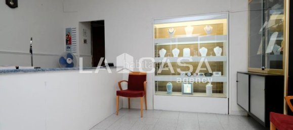 35m² Commercial property in Barcelona, Spain No. 171292 21