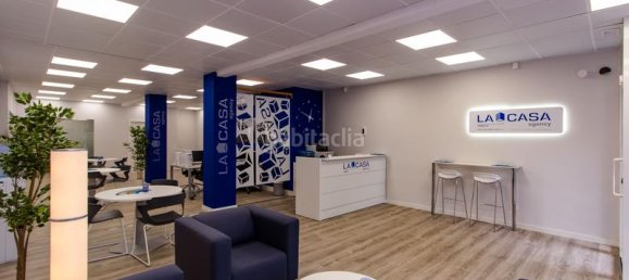 35m² Commercial property in Barcelona, Spain No. 171292 30