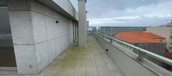 3 bedrooms Apartment in Matosinhos, Portugal No. 113496 3