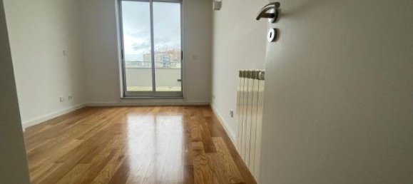 3 bedrooms Apartment in Matosinhos, Portugal No. 113496 7