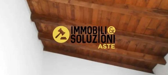 Apartamento de 8 habitaciónes en San Colombano al Lambro, Italy No. 3887 11