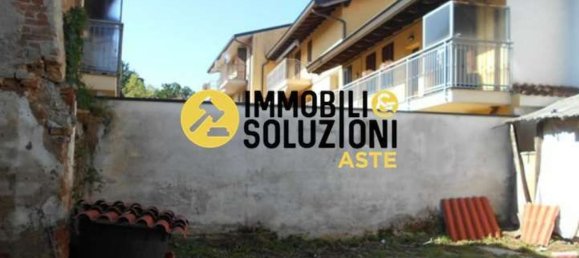 Apartamento de 8 habitaciónes en San Colombano al Lambro, Italy No. 3887 13