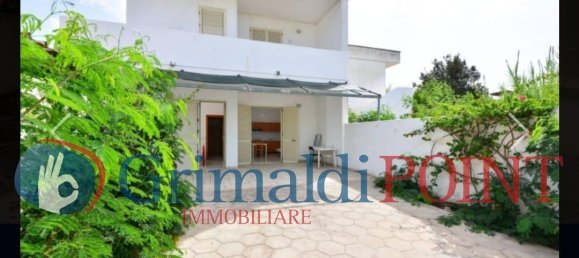 Casa de 32 divisões em Gallipoli, Italy N.º 15566 44