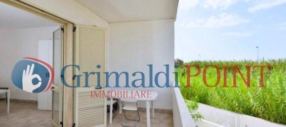 Casa de 32 divisões em Gallipoli, Italy N.º 15566 66