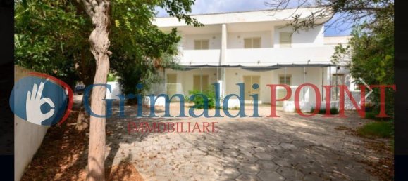 Casa de 32 divisões em Gallipoli, Italy N.º 15566 19