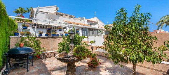 Villa T4 em Alicante, Spain N.º 12739 2