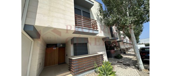 Moradia em banda T3 em Quarteira, Portugal N.º 154734 3