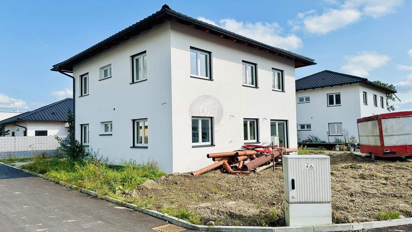 5 rooms House in Waizenkirchen, Austria No. 29570