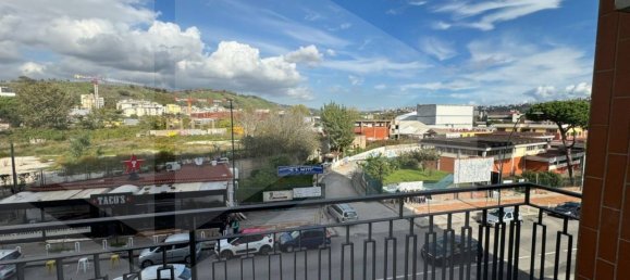 4 rooms Apartment in Naples, Italy No. 20153 12