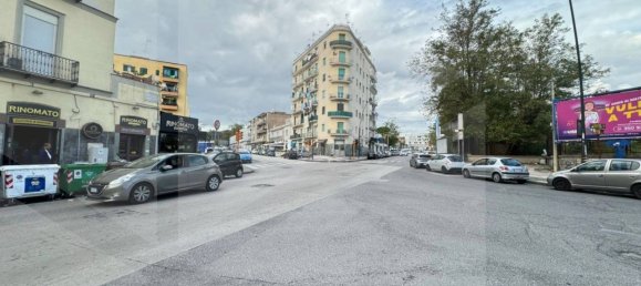 4 rooms Apartment in Naples, Italy No. 20153 30