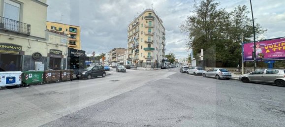 4 rooms Apartment in Naples, Italy No. 20153 31