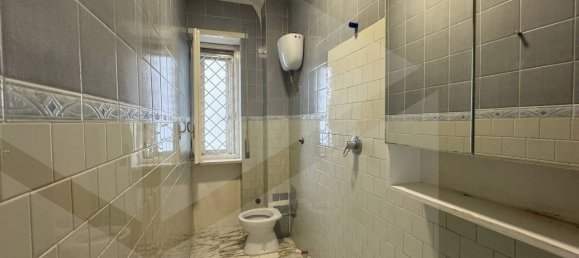 4 rooms Apartment in Naples, Italy No. 20153 49