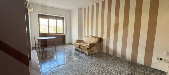 4 rooms Apartment in Naples, Italy No. 20153 26