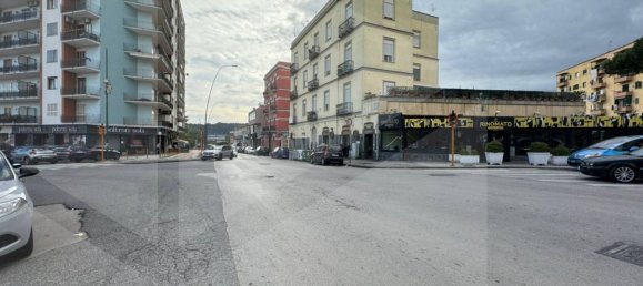 4 rooms Apartment in Naples, Italy No. 20153 28