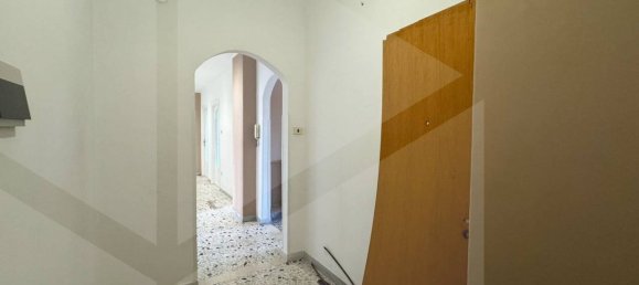 4 rooms Apartment in Naples, Italy No. 20153 45