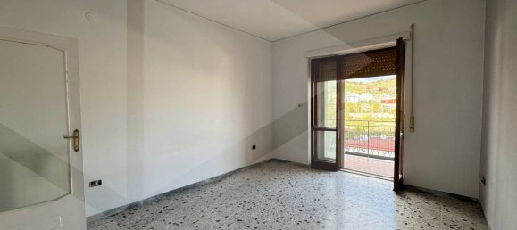 4 rooms Apartment in Naples, Italy No. 20153 16