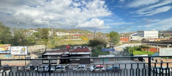 4 rooms Apartment in Naples, Italy No. 20153 40