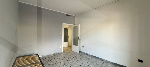 4 rooms Apartment in Naples, Italy No. 20153 14