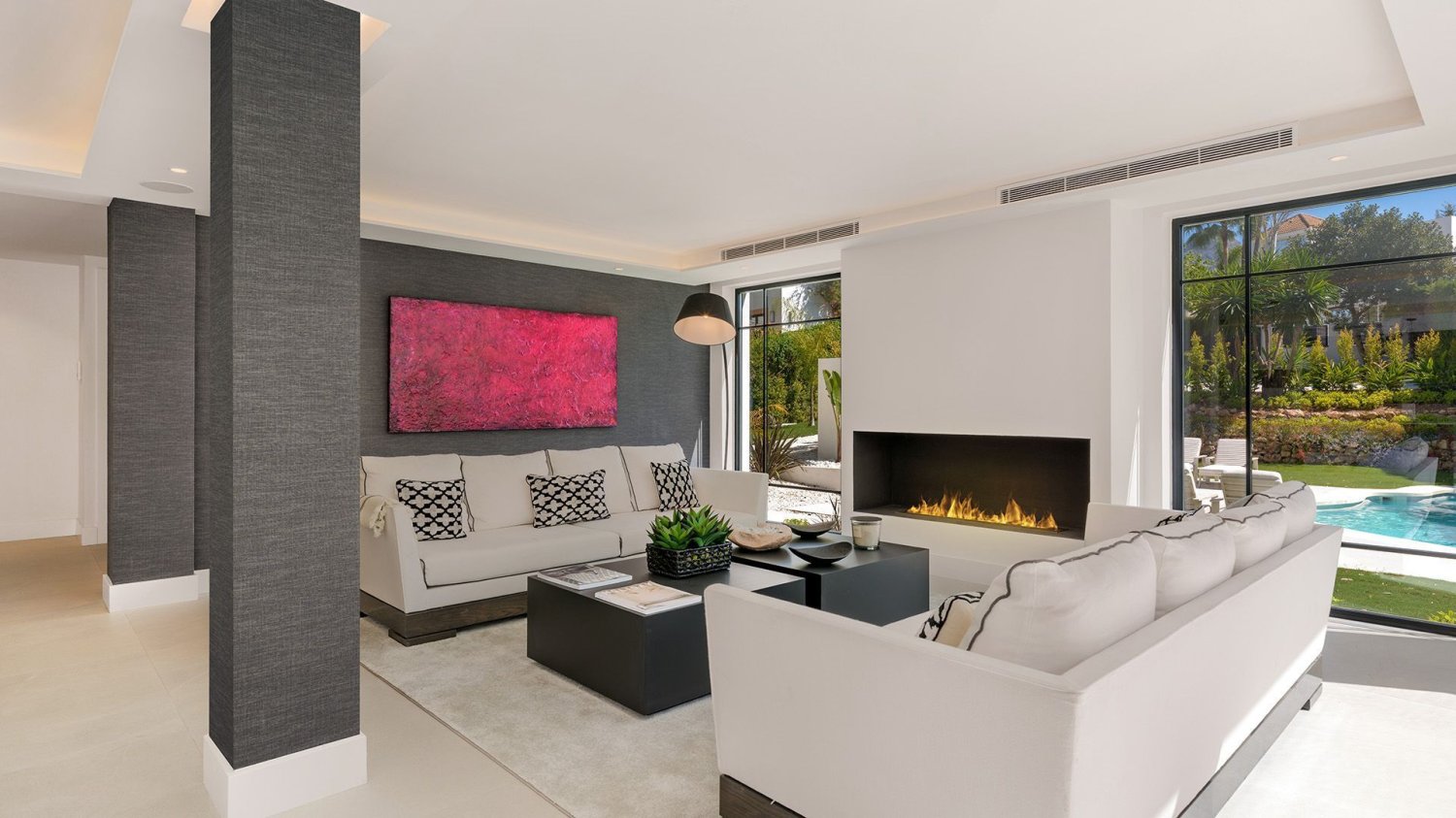 5 bedrooms House in Marbella, Spain No. 35536