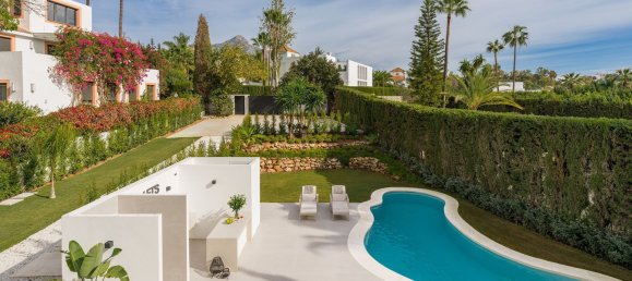 5 bedrooms House in Marbella, Spain No. 35536 46