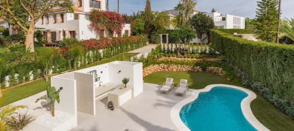 5 bedrooms House in Marbella, Spain No. 35536 47