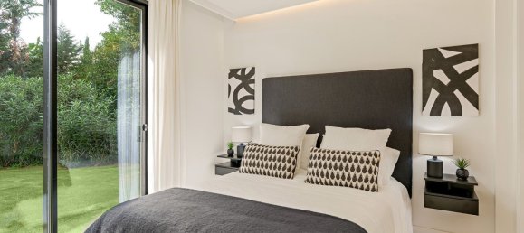 5 bedrooms House in Marbella, Spain No. 35536 50